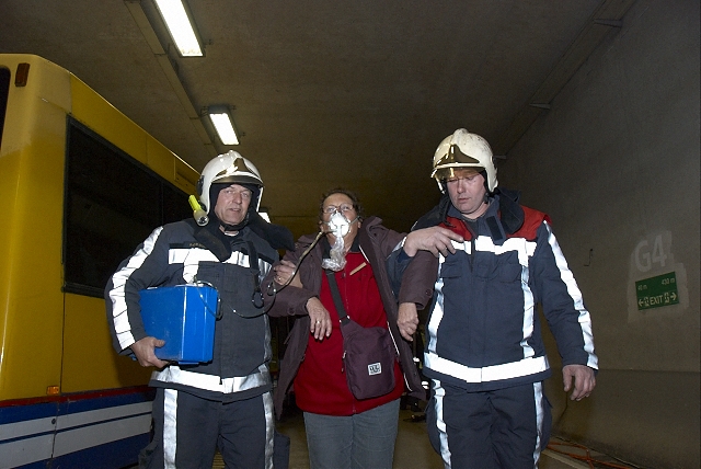 2010/276a/GB 20101021 038 Oefening Abdijtunnel.jpg